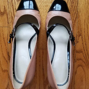 Naturalizer Black and Pinky Nude Pumps 8W